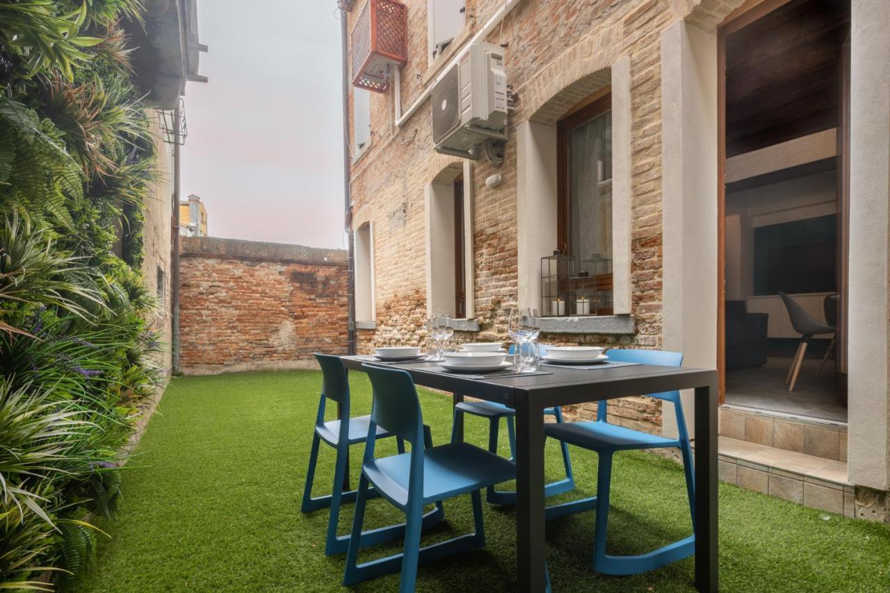 Castello Apartment With Garden R&R Veneza Exterior foto
